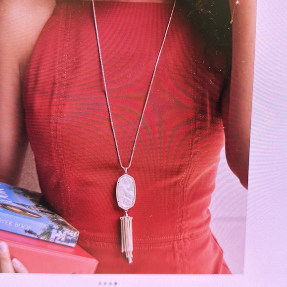 Kendra Scott “Rayne” necklace - Picture 6 of 6